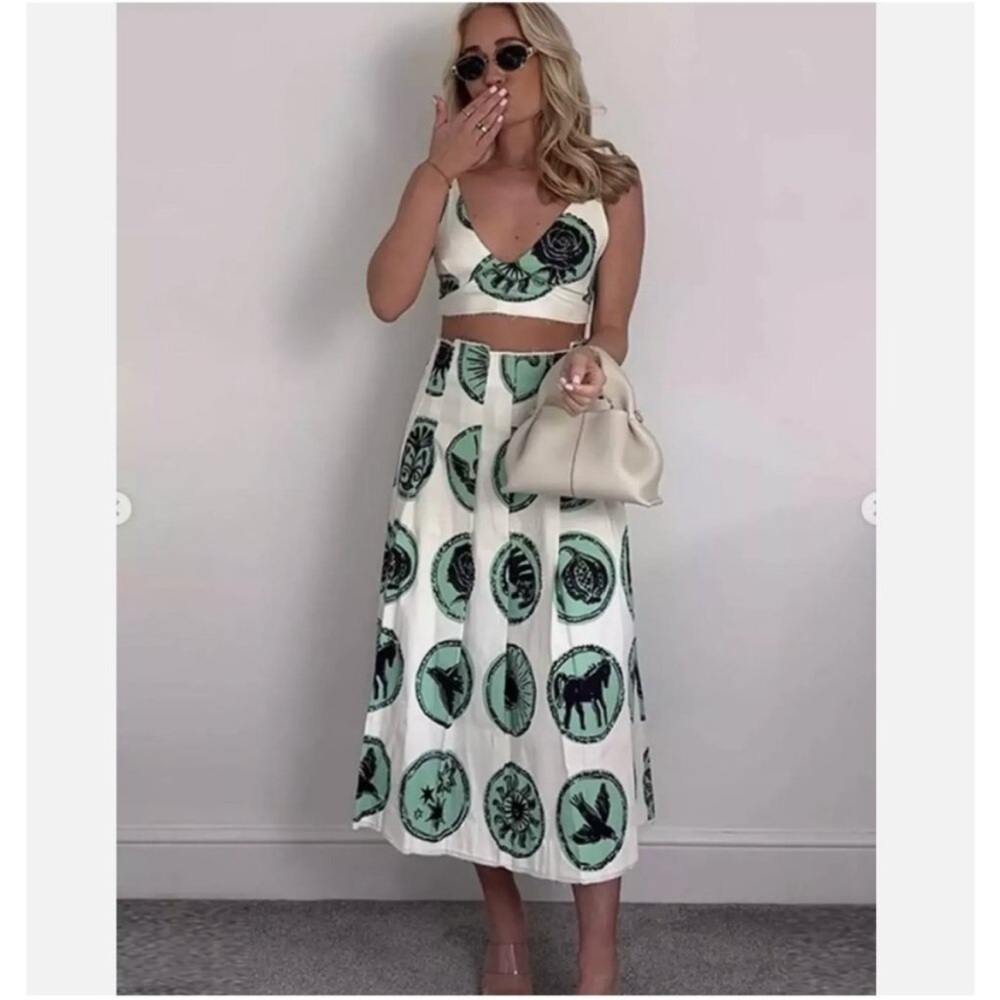 Spring /summer 🌺 NWT Zara Crop Top vacation S
🚨firm price no discount - Picture 11 of 15